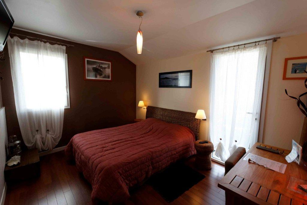 La Maison Des 3 Plages Couette-café
